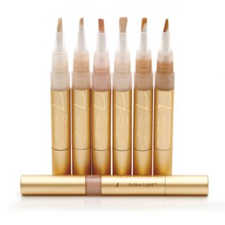 Active Light Under Eye Concealer